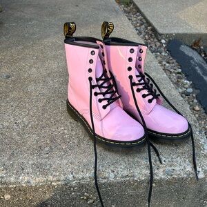 Pink Patent Leather Dr. Marten’s women’s US size 7 *Never Been Worn!*
